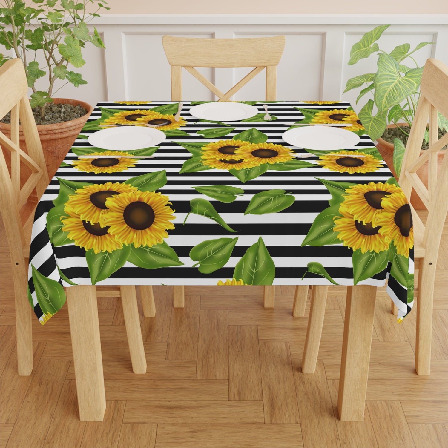 Tablecloth Sunflowers on black and white