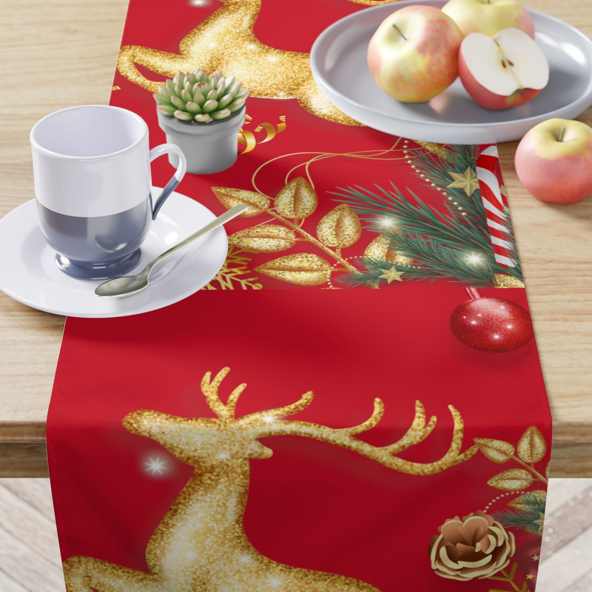 Table Runner Reindeer