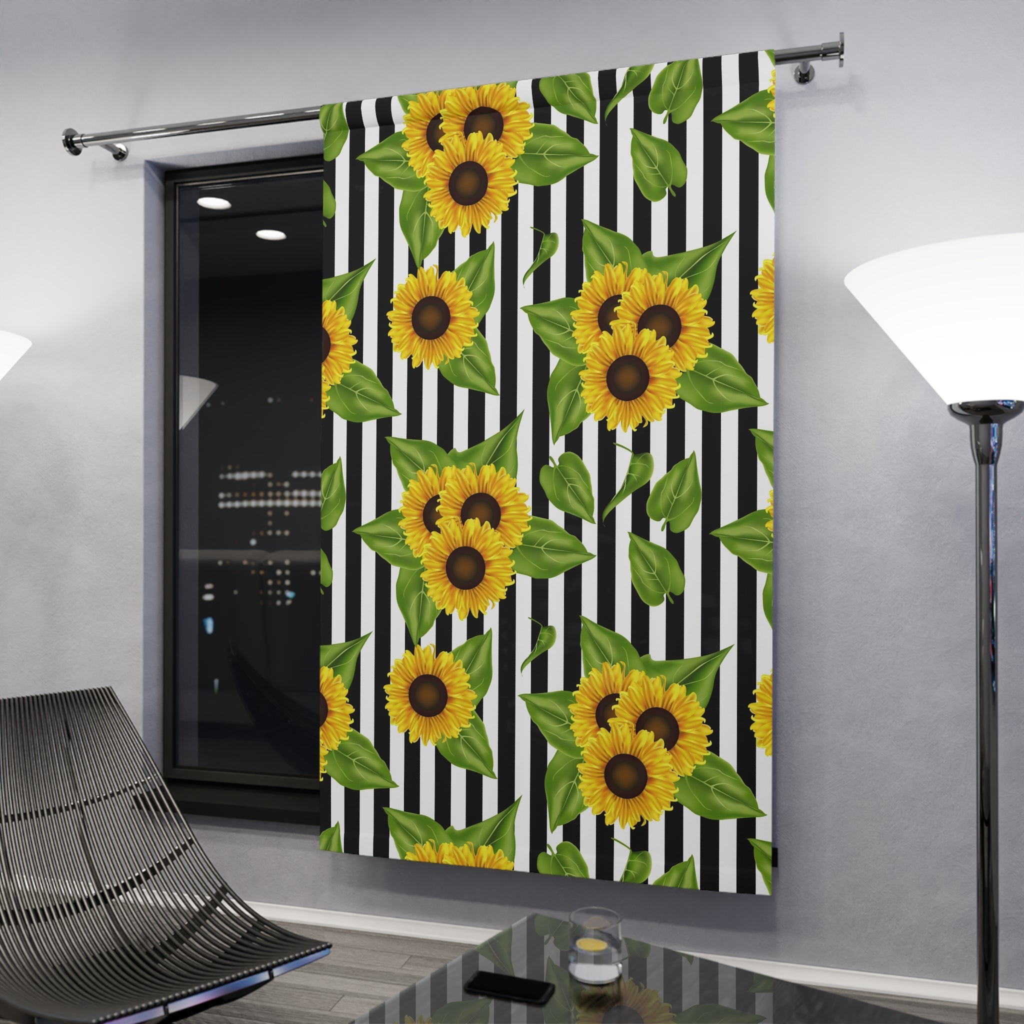 Window Curtains (1 Piece) Sunflowers on black and white