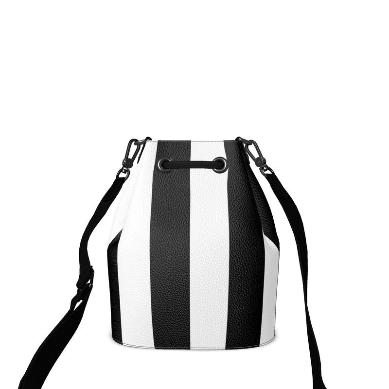 Bucket Bag Black and white stripes