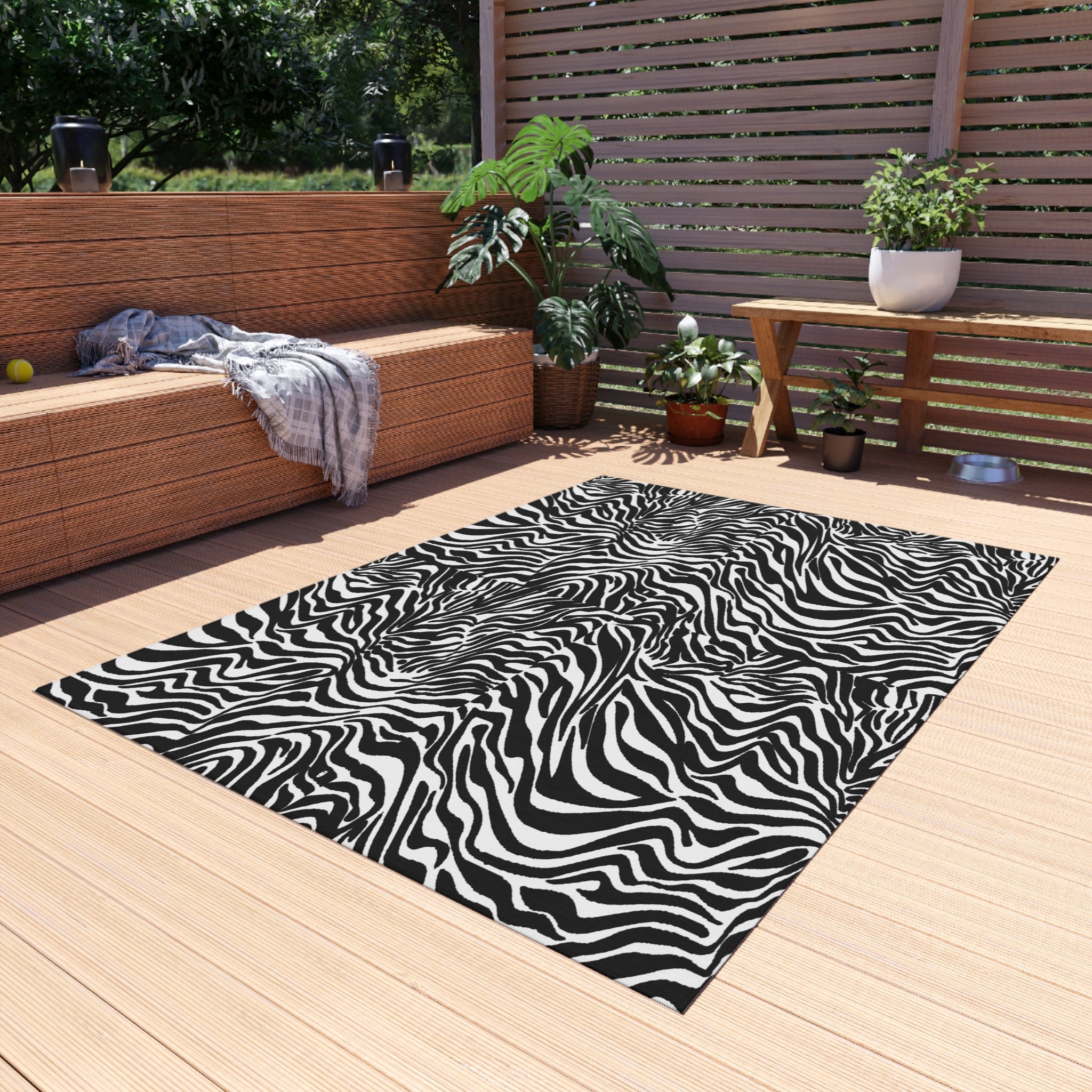 Outdoor Rug White Black Zebra print