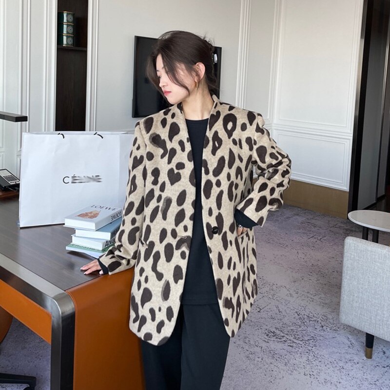 Elegant Ladies Thicken Warm Blazer Woolen Coat Vintage Long Sleeve Pockets Leopard Print Female Suit Outerwear Overcoat