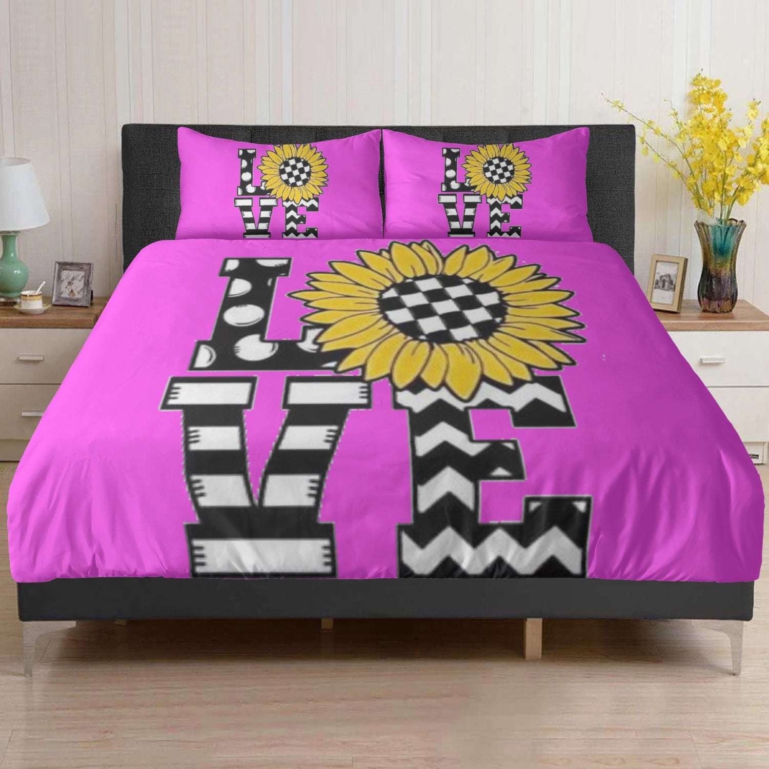 Love Themed 3-in-1 Polyester Bedding Set.