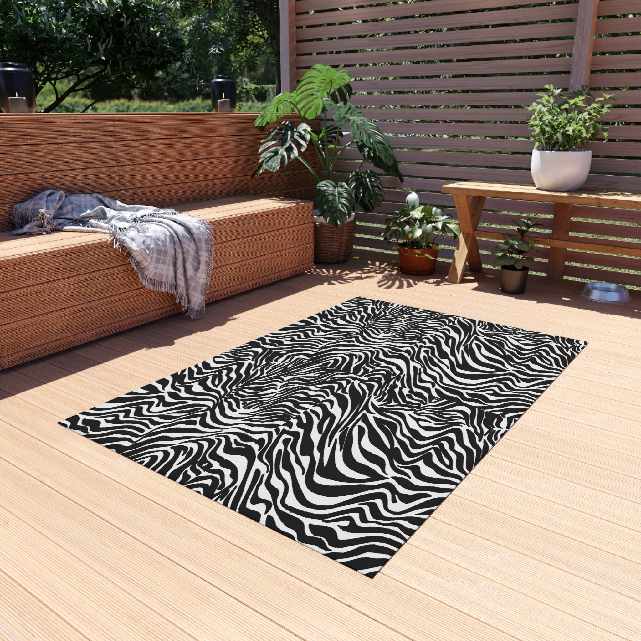 Outdoor Rug White Black Zebra print