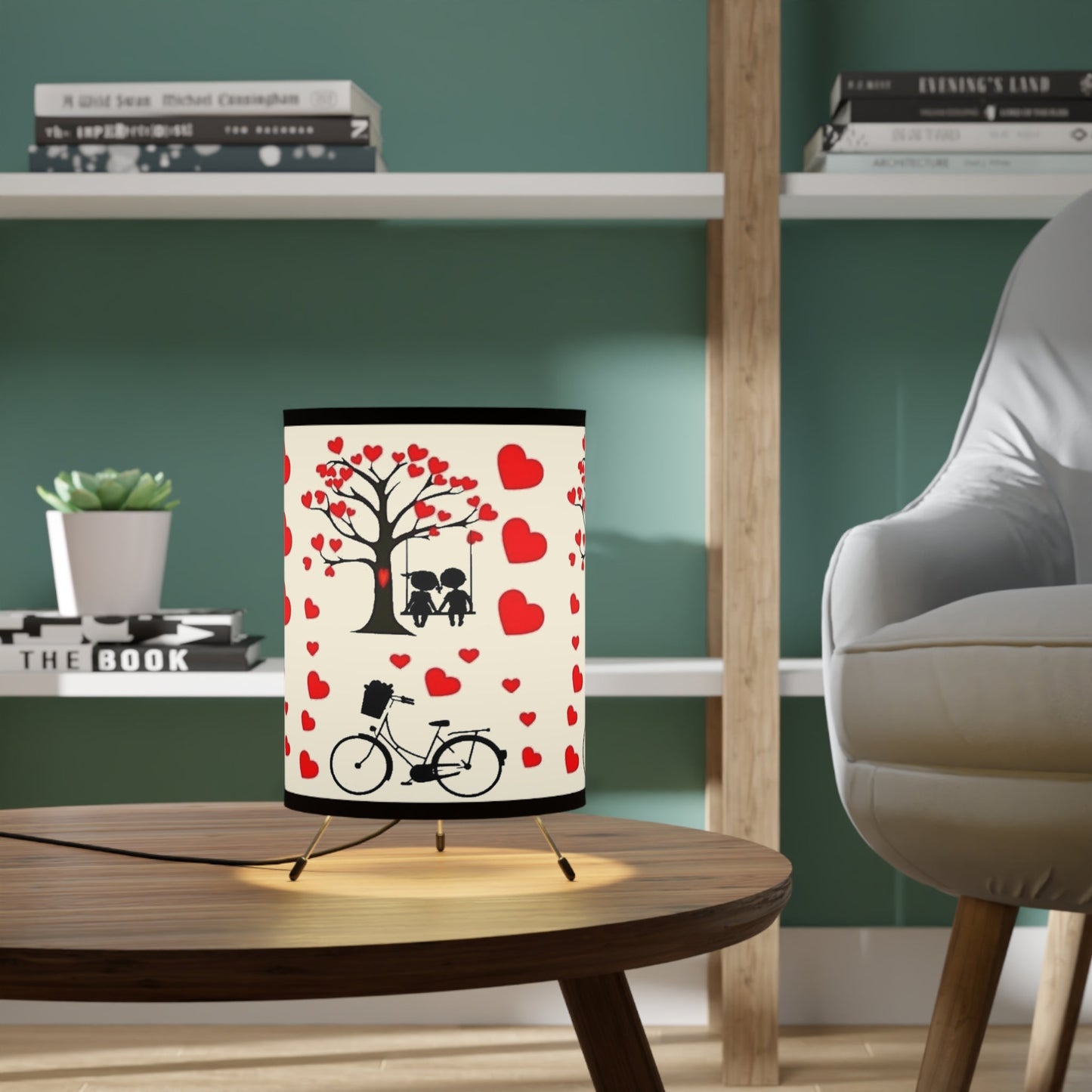 Tripod Lamp with High-Res Printed Shade, US\CA plug Valentine's