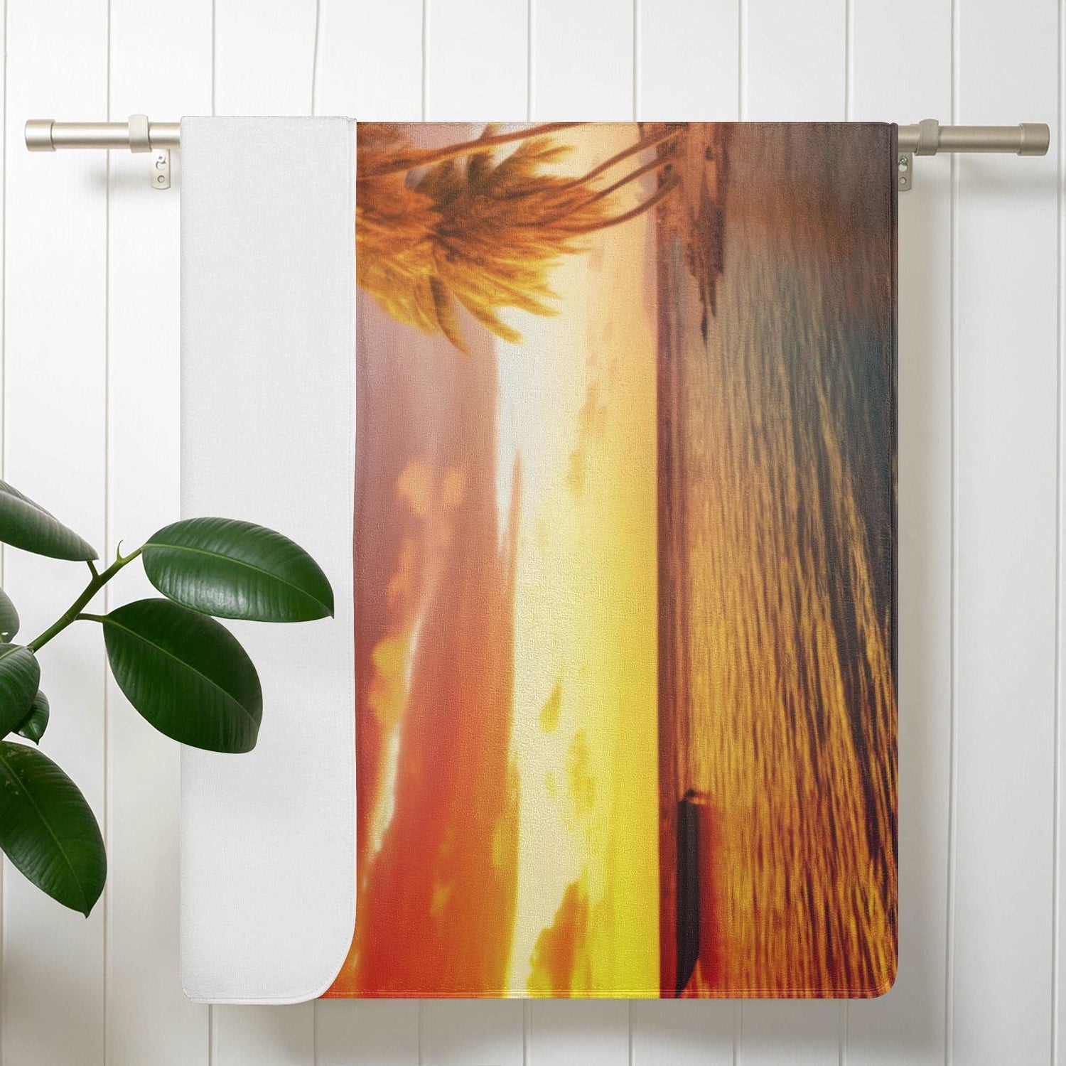 Drying Off in Style: Embracing the Serenity of a Bath Towel Sunset Home-clothes-jewelry