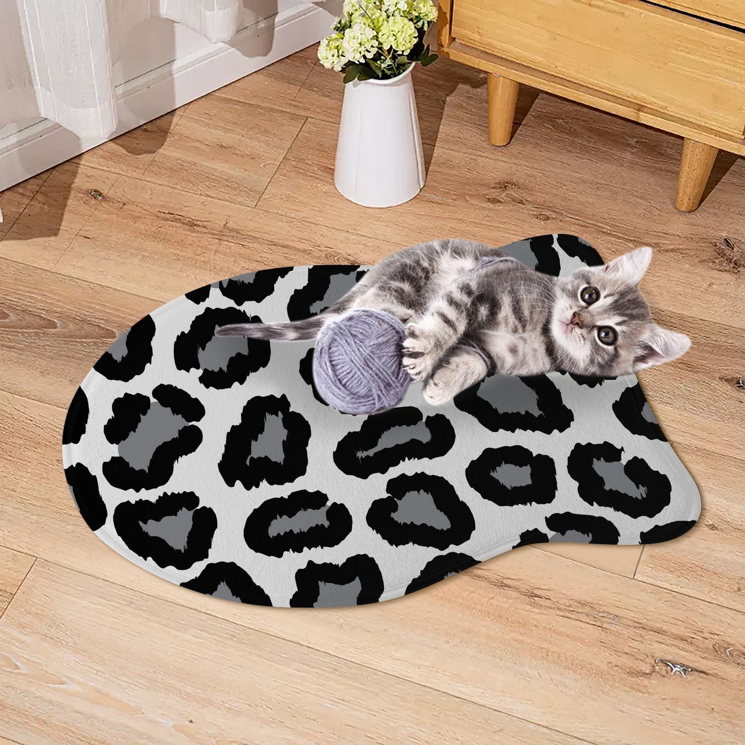 Cute Paws Pet Rug Leopard print decoration