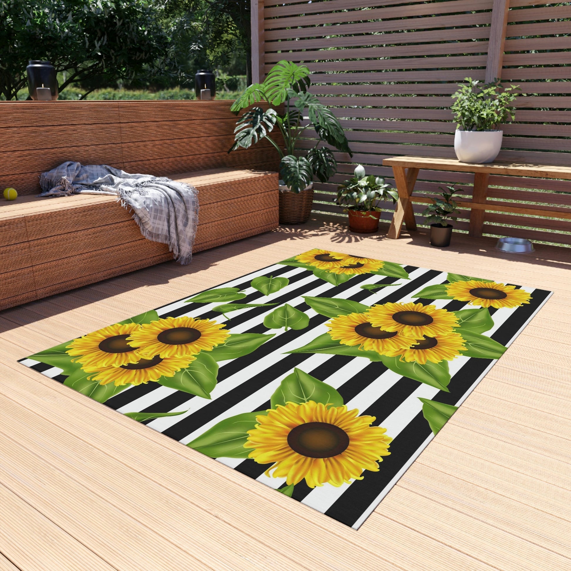 Outdoor Rug Sunflowers on black and white Home-clothes-jewelry