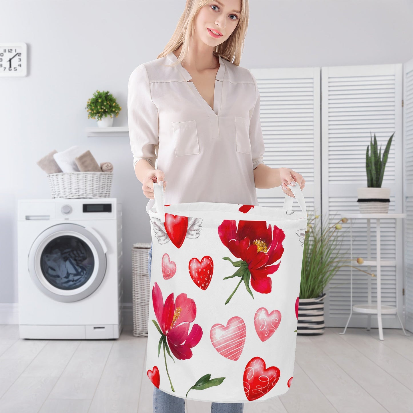 Round Laundry Basket with red hearts and roses Home-clothes-jewelry