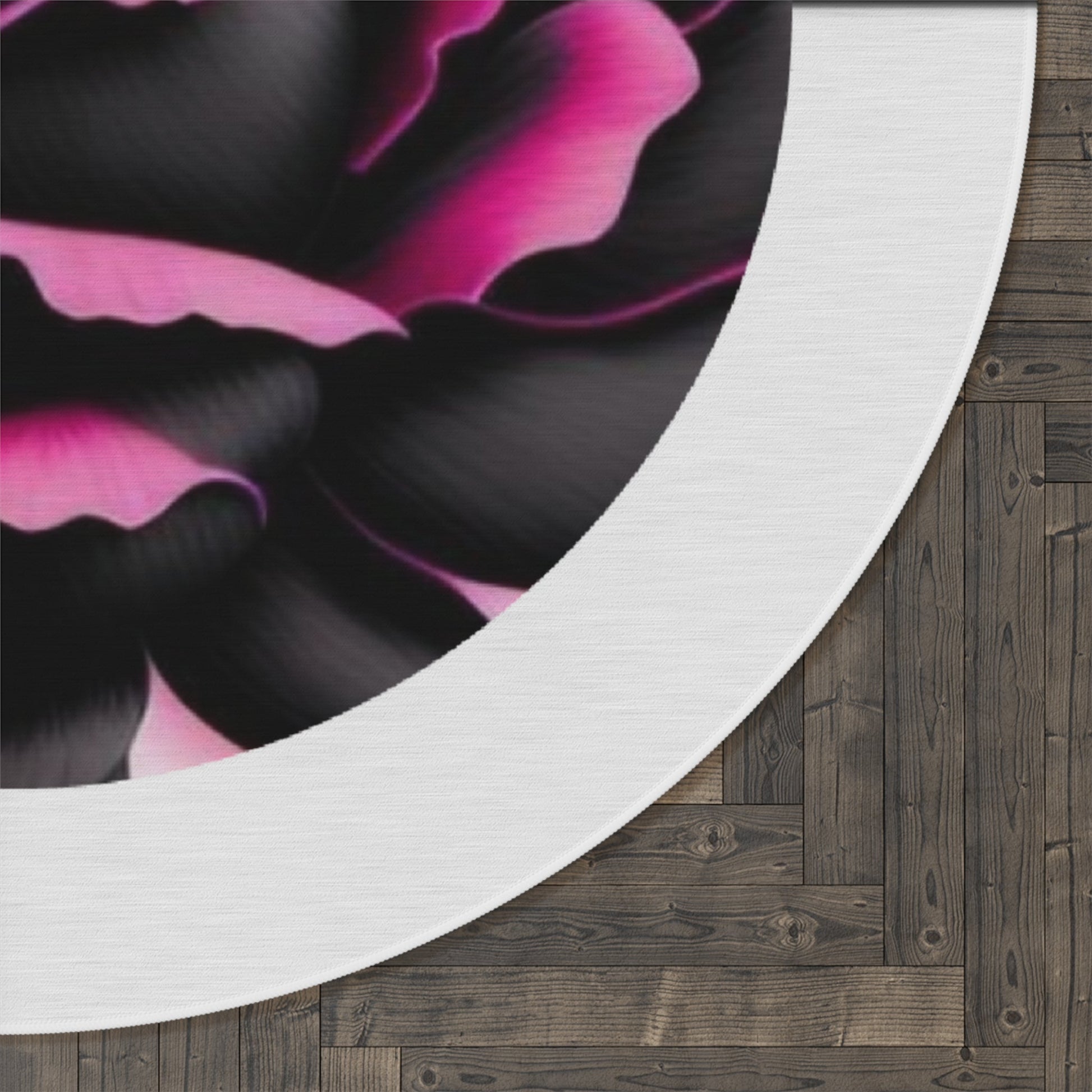 Round Rug Pink Rose on black and white Home-clothes-jewelry