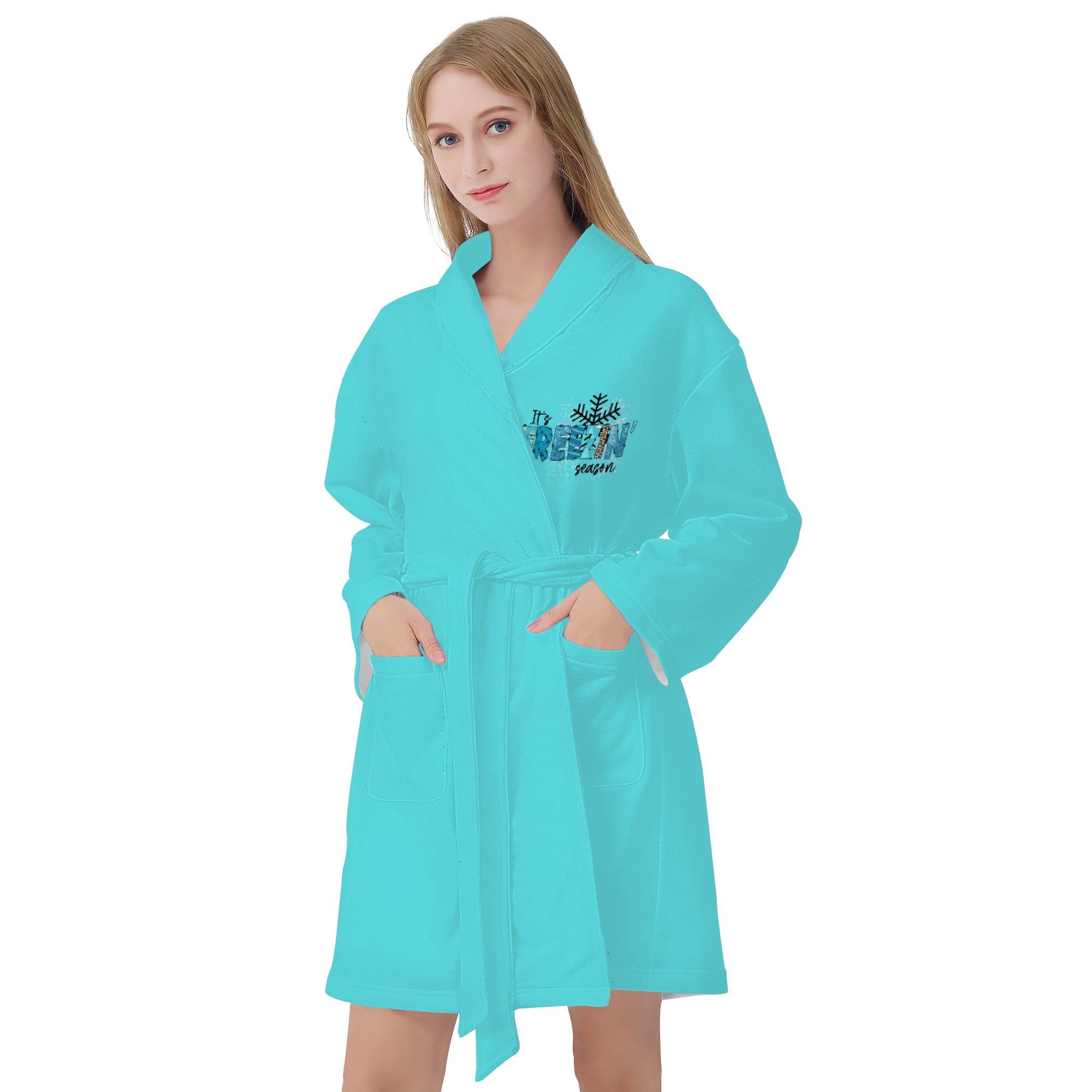 Wrap Yourself in Warmth: Must-Have Bath Robes for the Freezin&