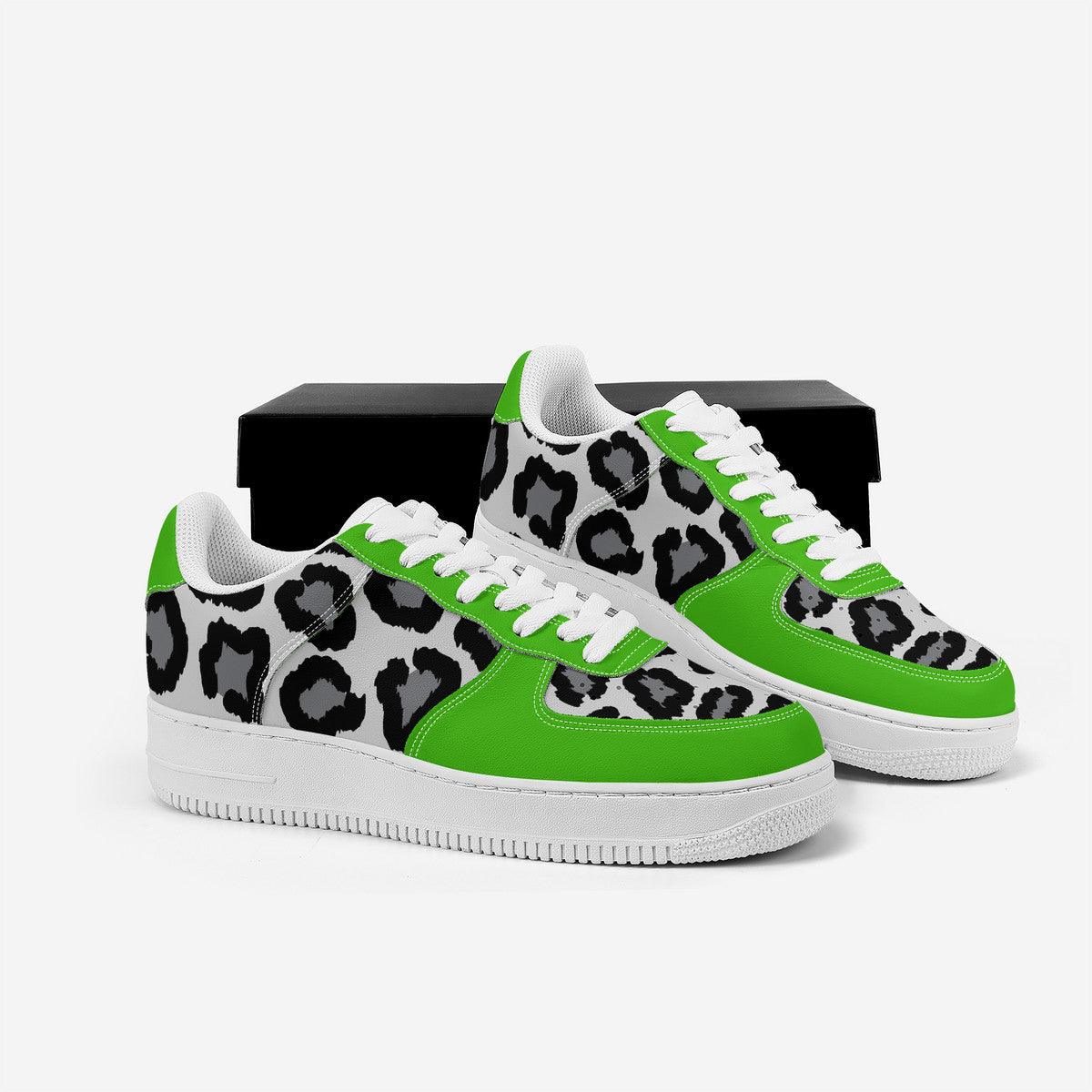 Low Top Unisex Sneakers Green with Leopard decoration