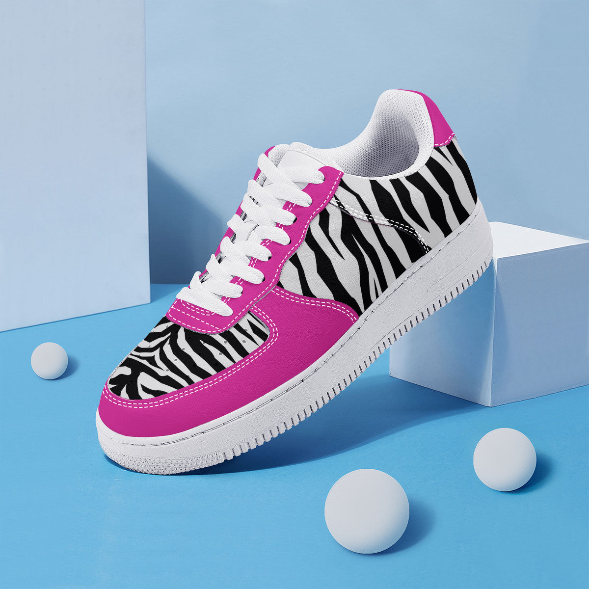 Low Top Unisex Sneakers Tiger decoration with pink