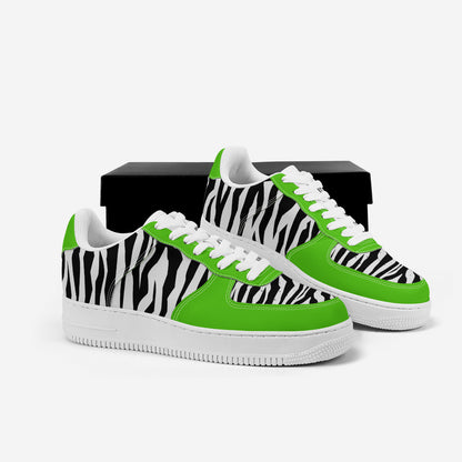 Low Top Unisex Sneakers Tiger decoration with green